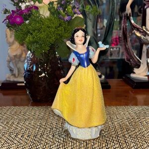 Snow White Sri Lanka Figurine with Yellow Dress